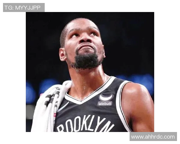 篮网大胜雄鹿，杜兰特砍下31分：超巨实力尽显